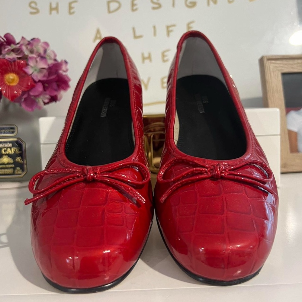 Ross Hommerson Red Leather Crocodile Ballet Flats